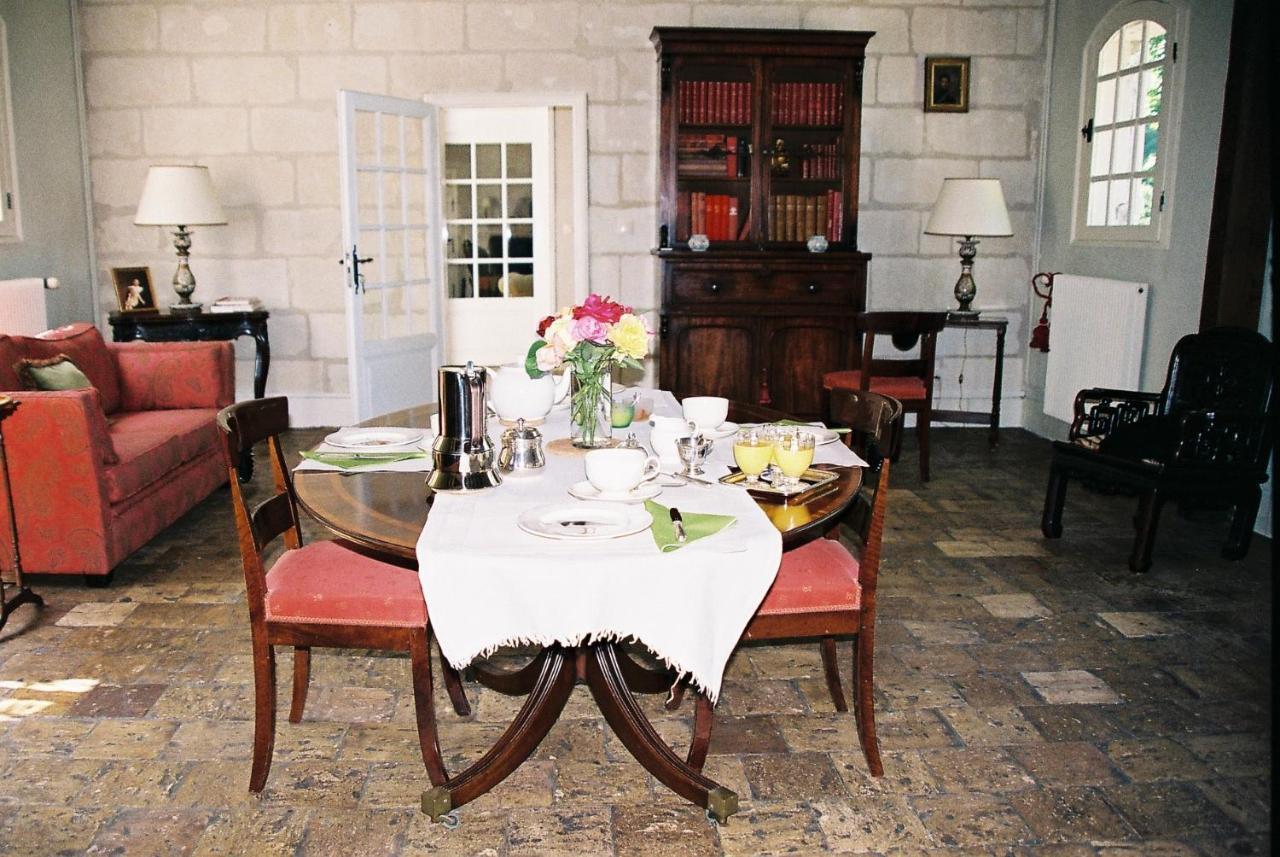 Le Pavillon De Vallet Bed and Breakfast Athée-sur-Cher Exterior foto