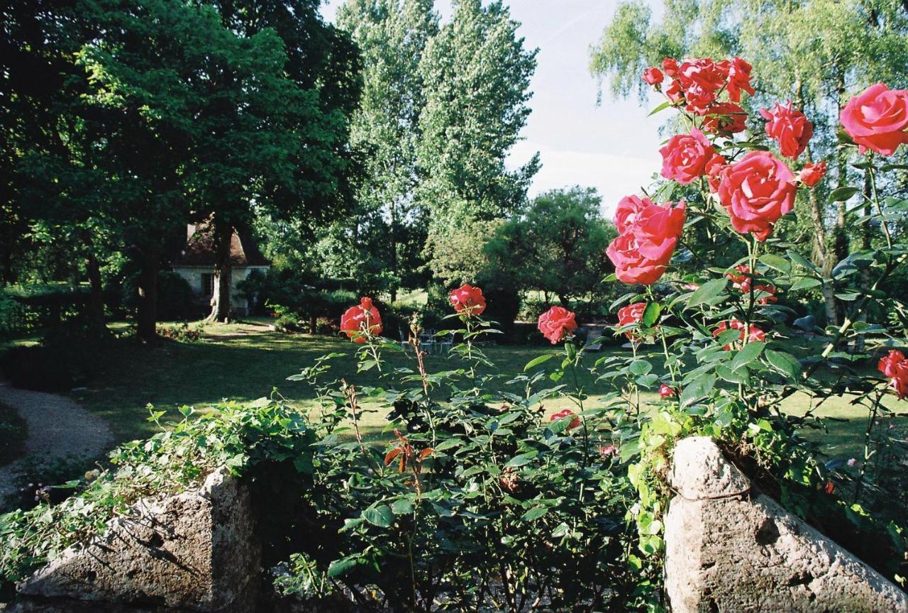 Le Pavillon De Vallet Bed and Breakfast Athée-sur-Cher Exterior foto